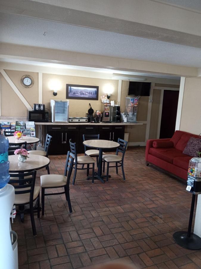 America Best Value Inn Webster City Exteriör bild