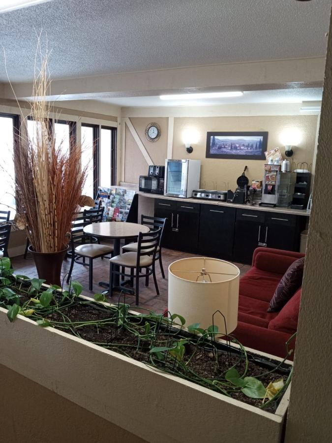 America Best Value Inn Webster City Exteriör bild